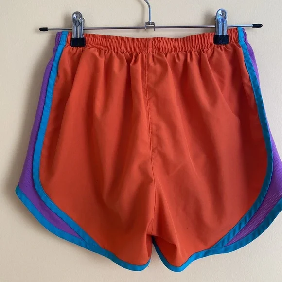 Nike Retro Tempo Shorts - Picture 3 of 7